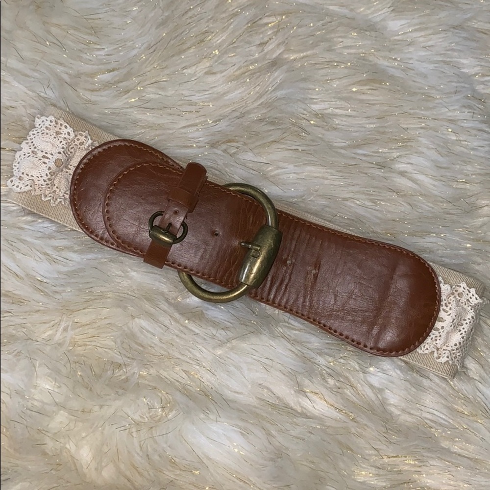 Elastic Faux Leather and Lace Buckle Belt
